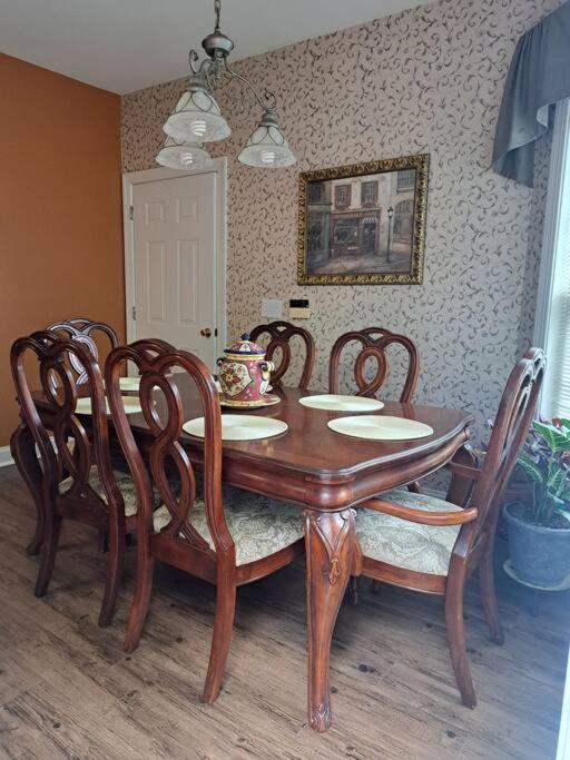 Chiky Sanctuary Apartment Ралей Екстериор снимка