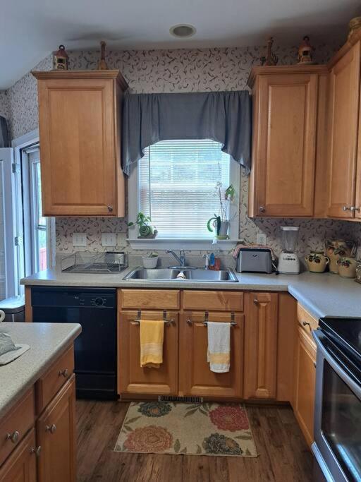 Chiky Sanctuary Apartment Ралей Екстериор снимка