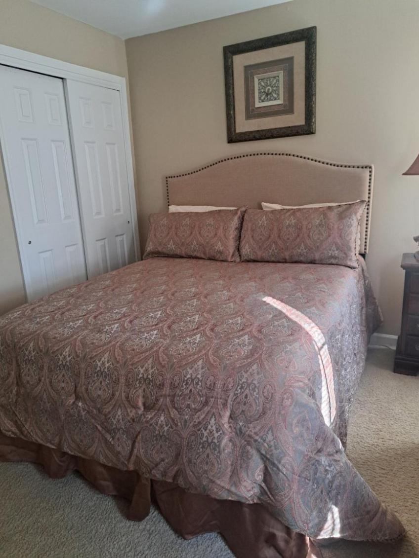 Chiky Sanctuary Apartment Ралей Екстериор снимка